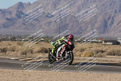 media/Dec-07-2025-CVMA (Sun) [[3e7d2de5dc]]/Race 1-Formula Superbike-Supersport Open (Holeshot)/